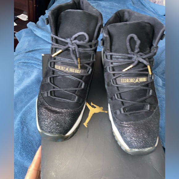 Air Jordan 11 Heiress. Size 10.5 M 12 W. Good condition comes with original box. - Picture 9 of 9